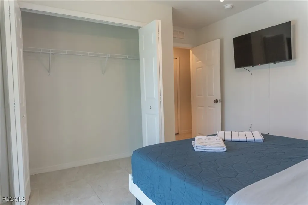 3318 SW 8th Place Cape Coral FL 33914