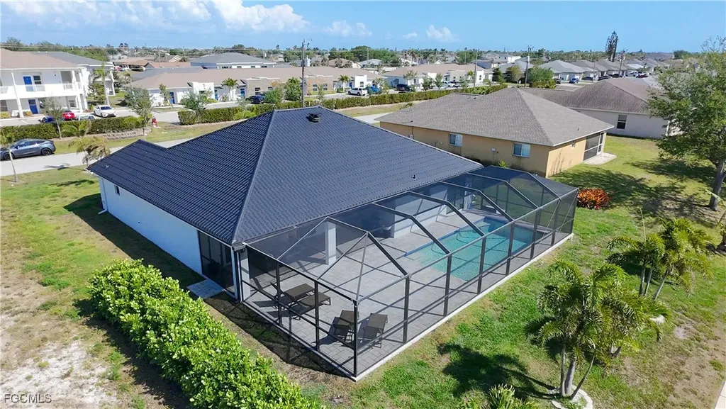 3318 SW 8th Place Cape Coral FL 33914