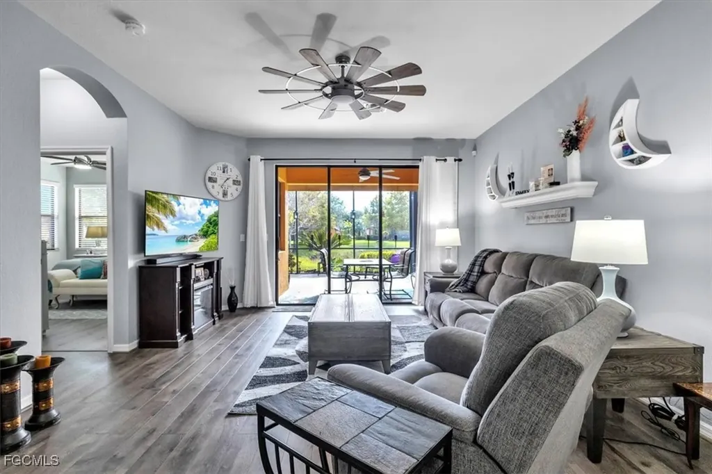 3717 Pino Vista Way Estero FL 33928