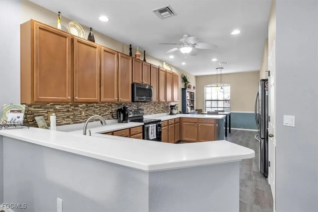 3717 Pino Vista Way Estero FL 33928