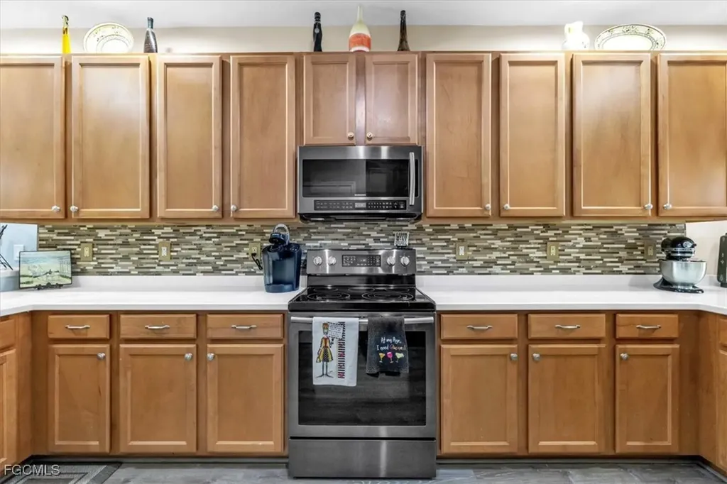 3717 Pino Vista Way Estero FL 33928