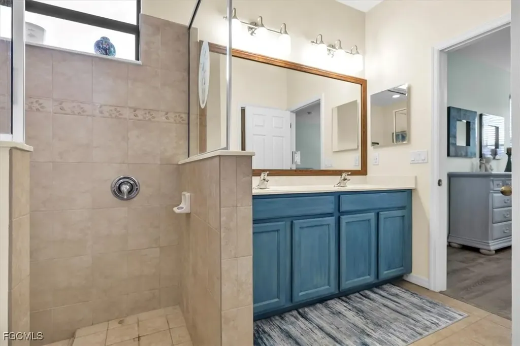 3717 Pino Vista Way Estero FL 33928