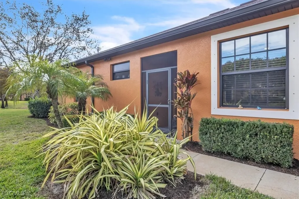 3717 Pino Vista Way Estero FL 33928