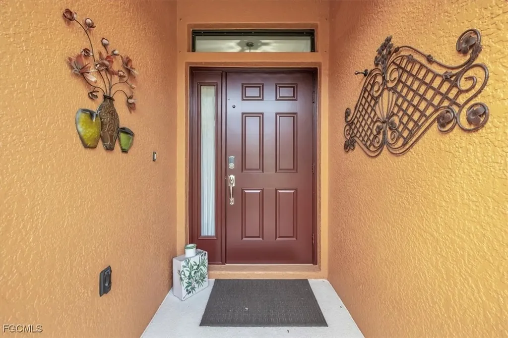 3717 Pino Vista Way Estero FL 33928