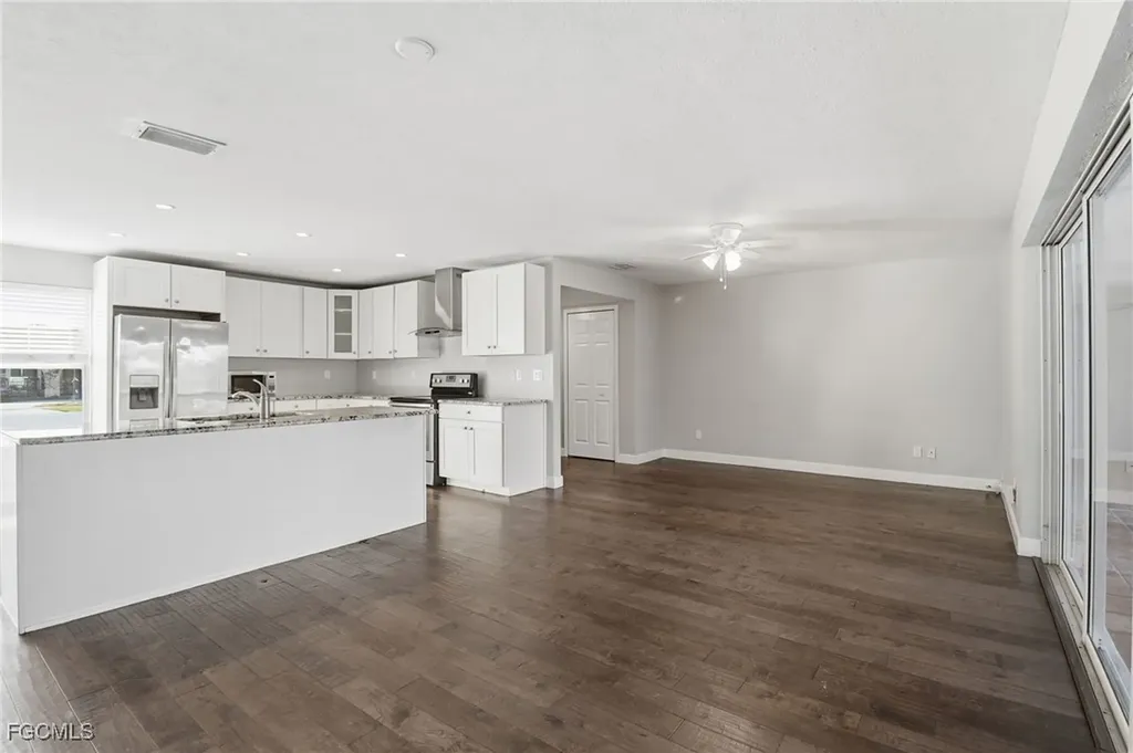 1495 Charmont Place Fort Myers FL 33919