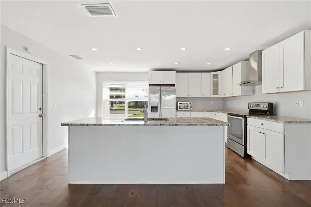 1495 Charmont Place Fort Myers FL 33919