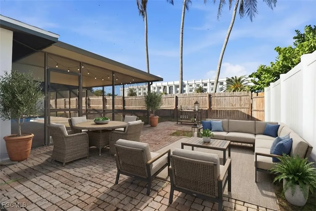 1495 Charmont Place Fort Myers FL 33919