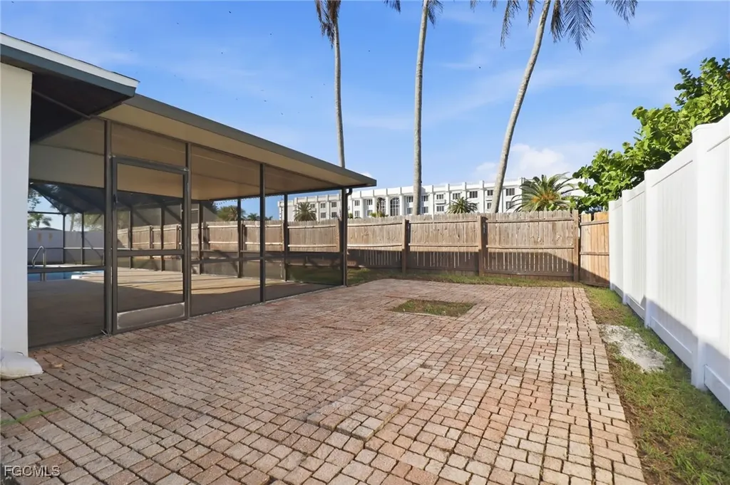 1495 Charmont Place Fort Myers FL 33919