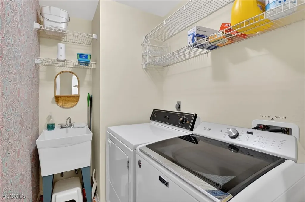 2123 SW 49th Terrace Cape Coral FL 33914