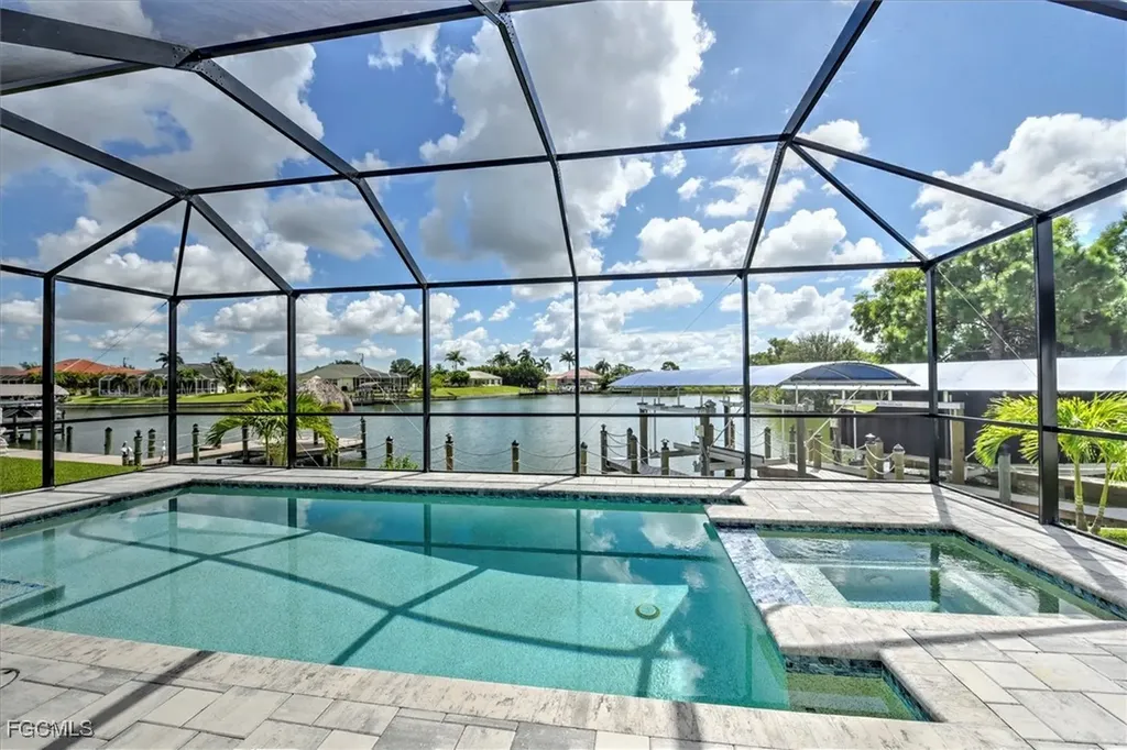 3113 SW 18th Avenue Cape Coral FL 33914