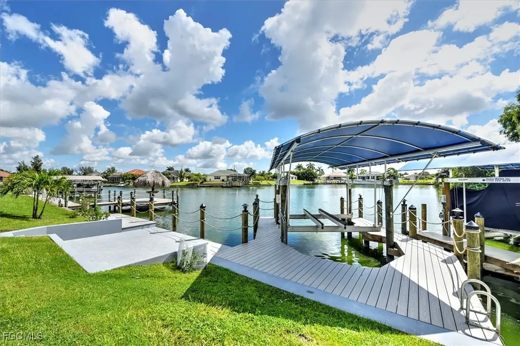 3113 SW 18th Avenue Cape Coral FL 33914