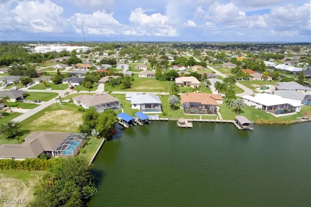 3113 SW 18th Avenue Cape Coral FL 33914