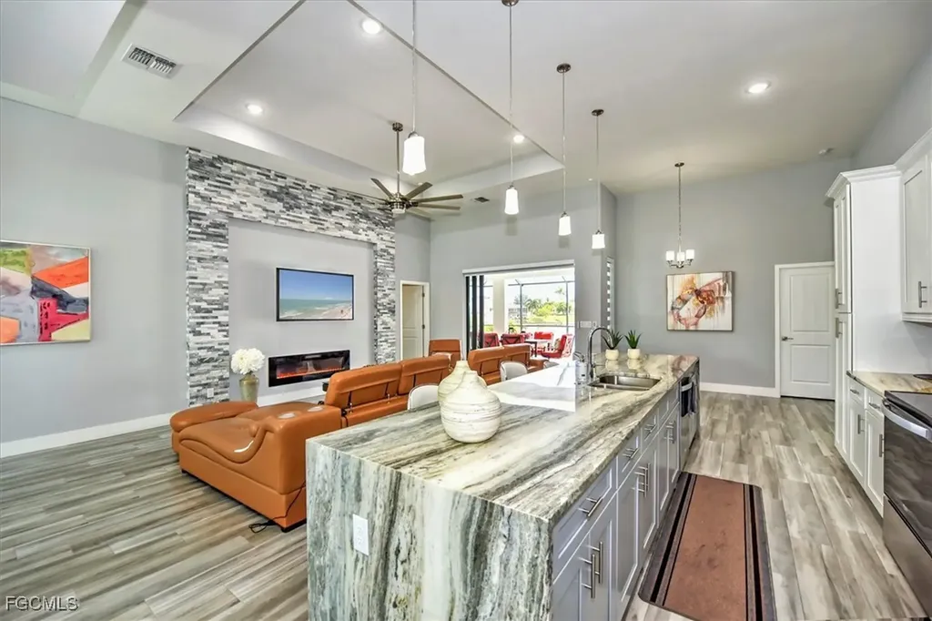 3113 SW 18th Avenue Cape Coral FL 33914