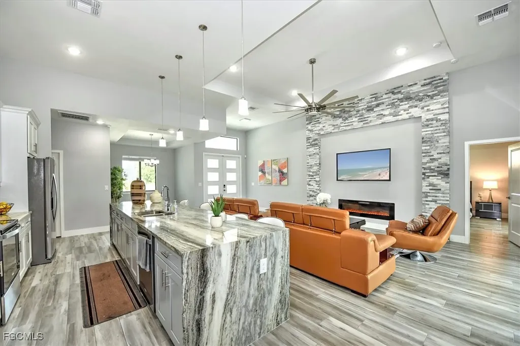 3113 SW 18th Avenue Cape Coral FL 33914