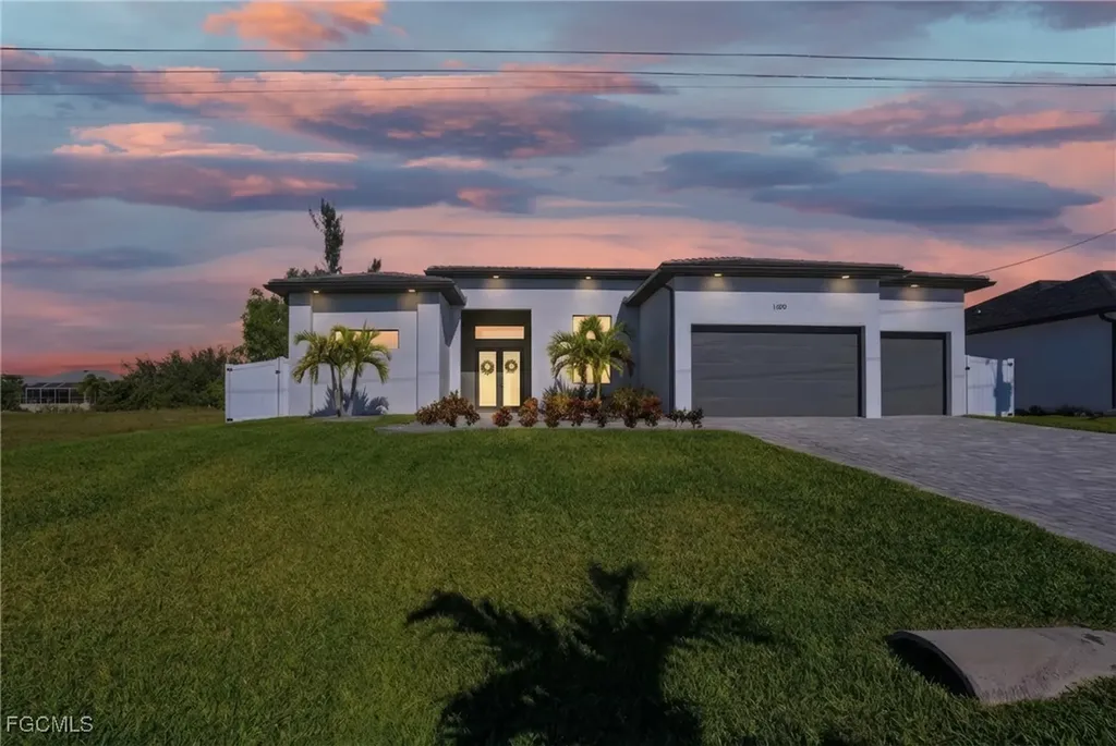 1409 SW 28th Terrace Cape Coral FL 33914