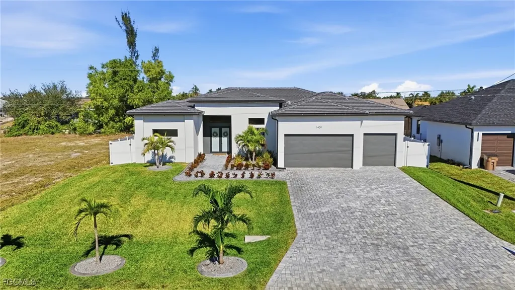 1409 SW 28th Terrace Cape Coral FL 33914