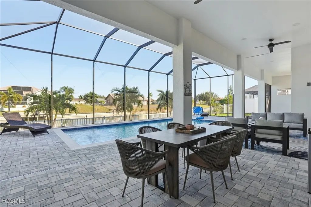 1409 SW 28th Terrace Cape Coral FL 33914