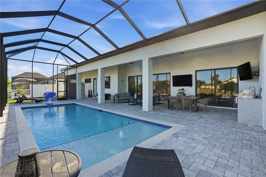1409 SW 28th Terrace Cape Coral FL 33914