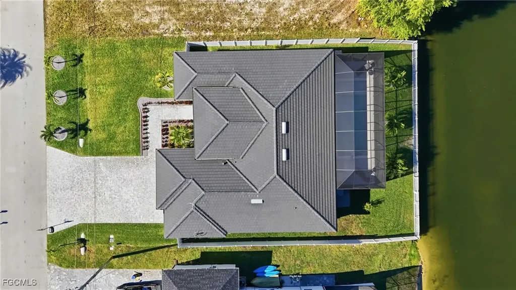 1409 SW 28th Terrace Cape Coral FL 33914
