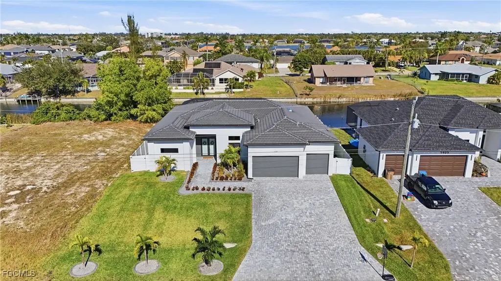 1409 SW 28th Terrace Cape Coral FL 33914