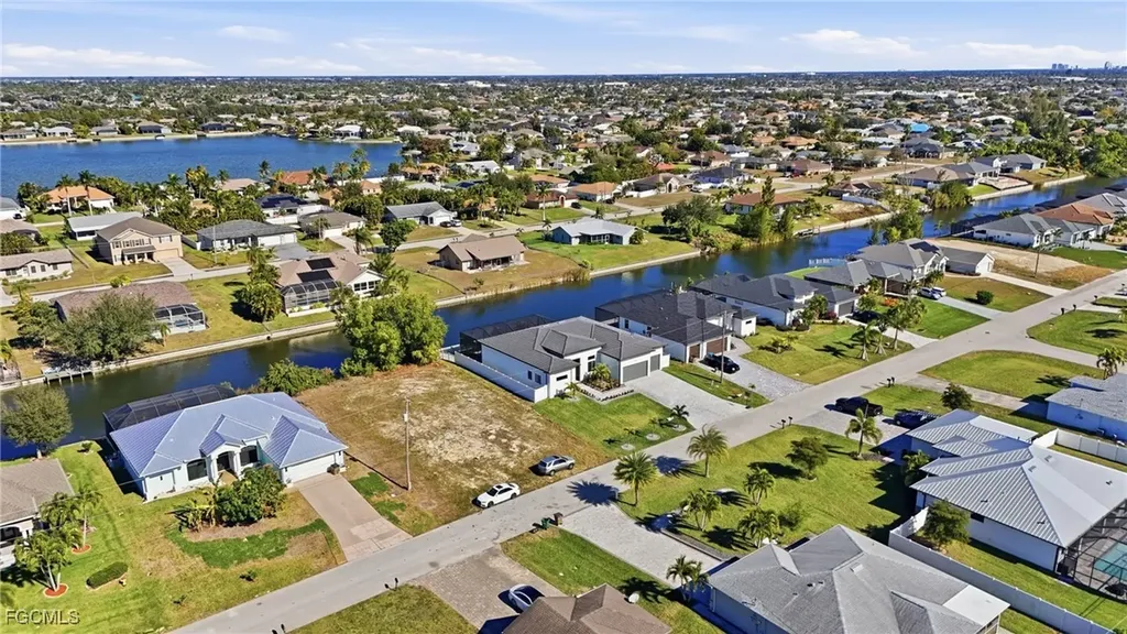 1409 SW 28th Terrace Cape Coral FL 33914