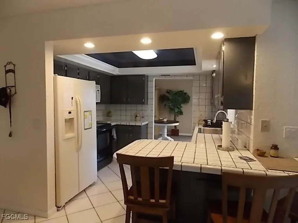 854 SE 41st Street Cape Coral FL 33904