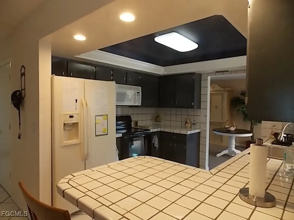 854 SE 41st Street Cape Coral FL 33904