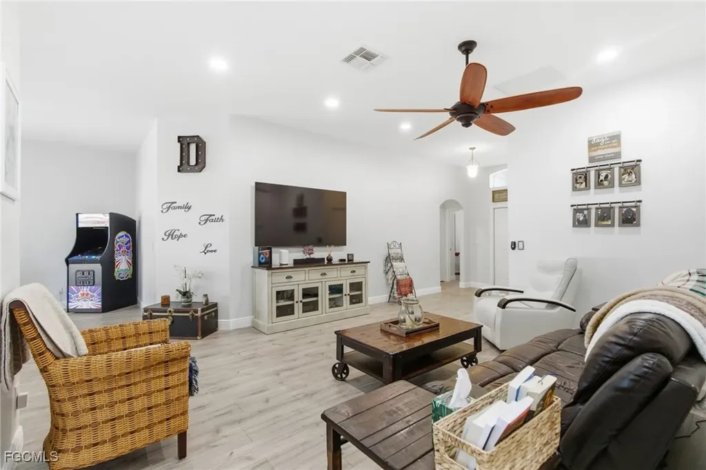 13323 Little Gem Circle Fort Myers FL 33913