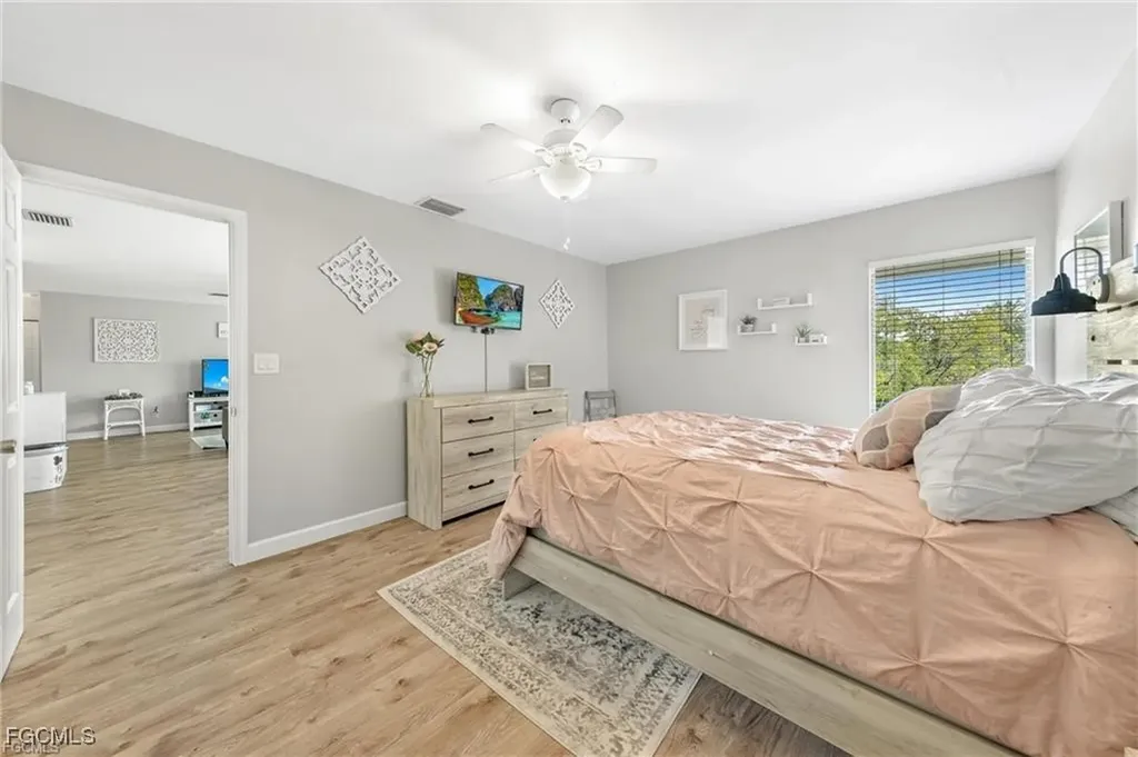 4251 Island Circle Fort Myers FL 33919