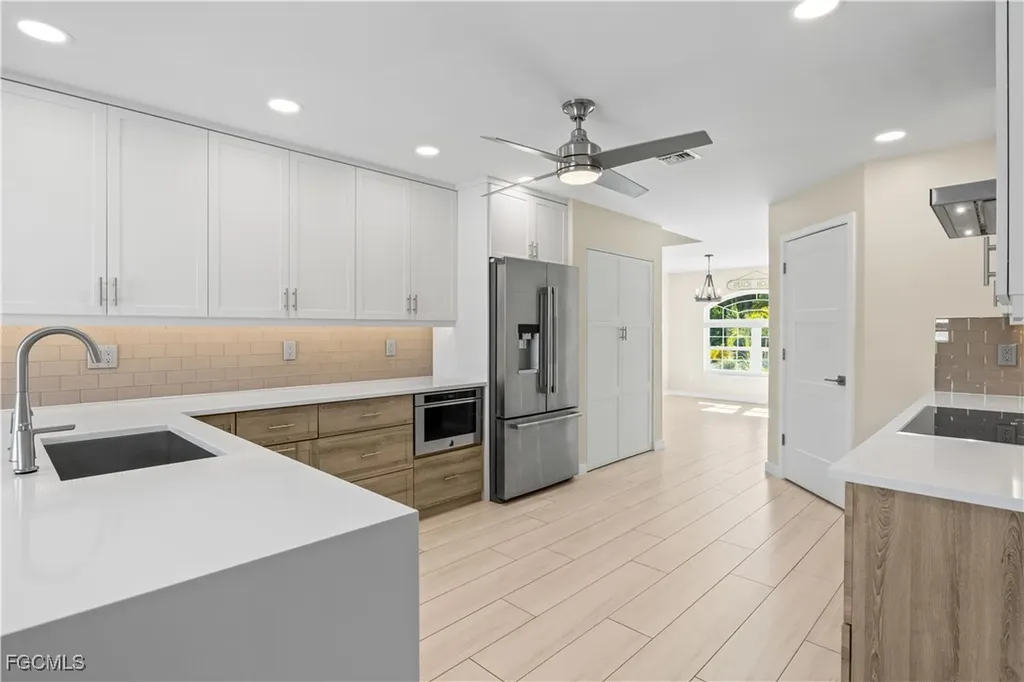 3446 Pinetree Drive St. James City FL 33956