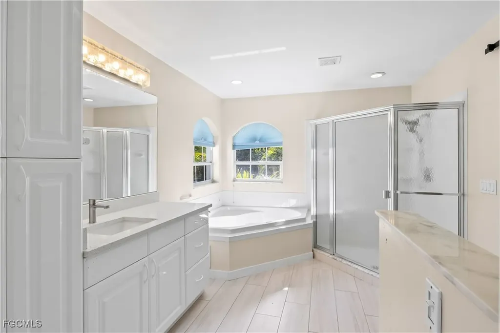 3446 Pinetree Drive St. James City FL 33956