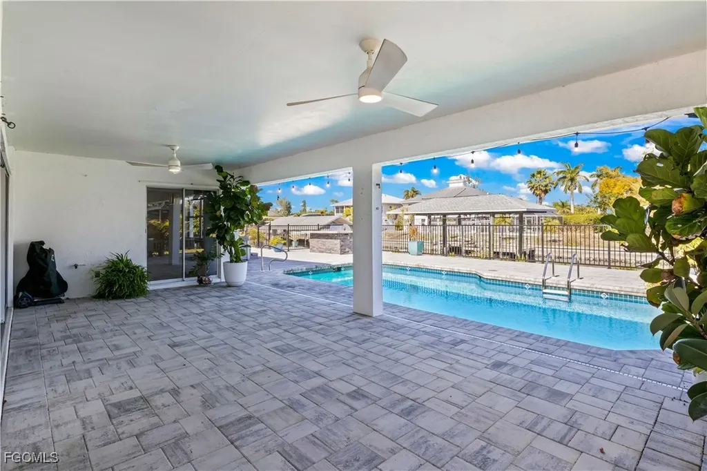 3446 Pinetree Drive St. James City FL 33956