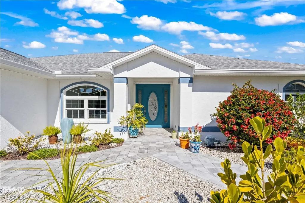 3446 Pinetree Drive St. James City FL 33956