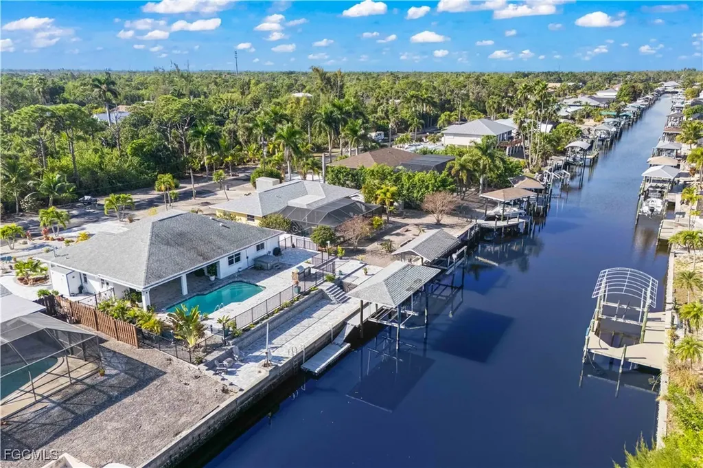 3446 Pinetree Drive St. James City FL 33956