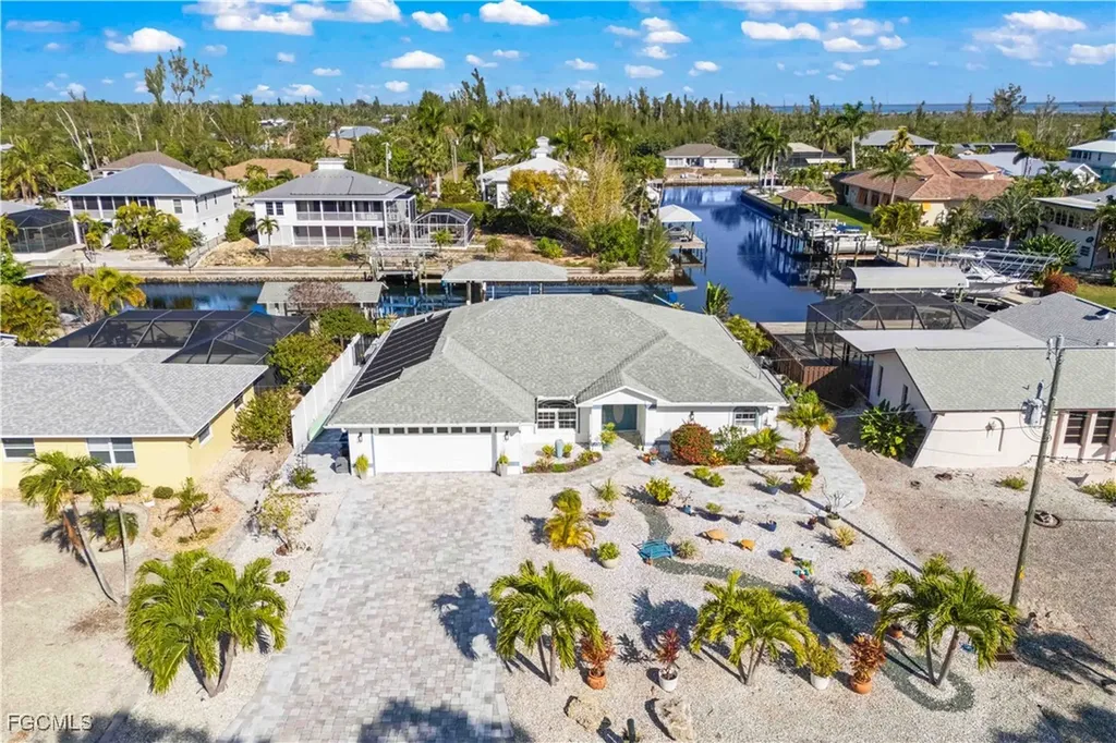 3446 Pinetree Drive St. James City FL 33956