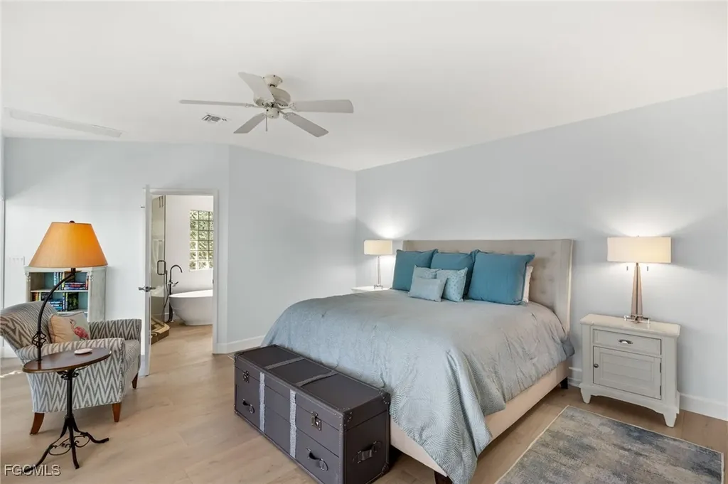 2400 Los Colony Road Sanibel FL 33957