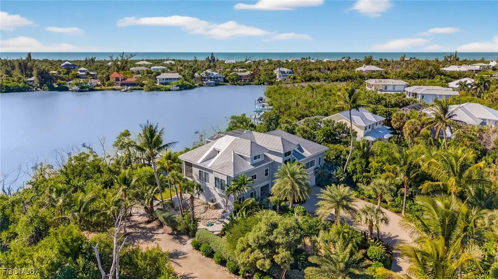 2400 Los Colony Road Sanibel FL 33957