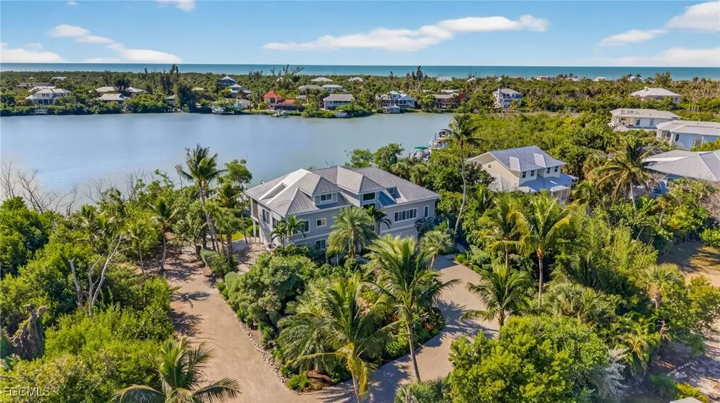 2400 Los Colony Road Sanibel FL 33957