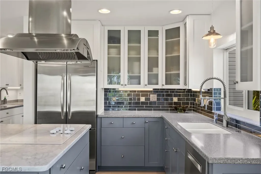 2400 Los Colony Road Sanibel FL 33957
