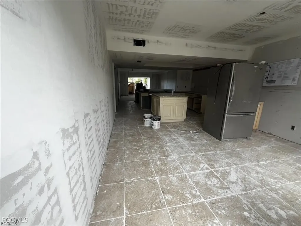 4722 SE 1st Place Cape Coral FL 33904