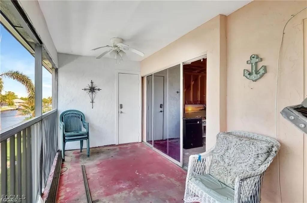 4722 SE 1st Place Cape Coral FL 33904