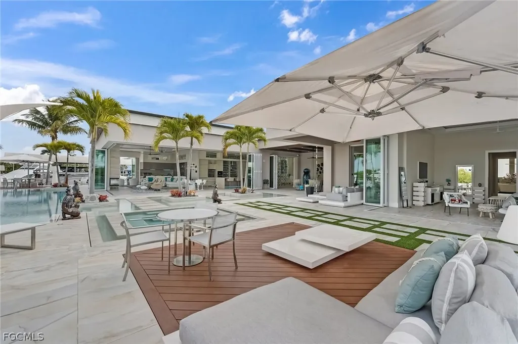 103 Montrose Drive Fort Myers FL 33919