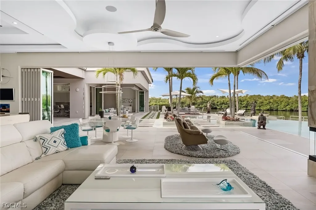 103 Montrose Drive Fort Myers FL 33919