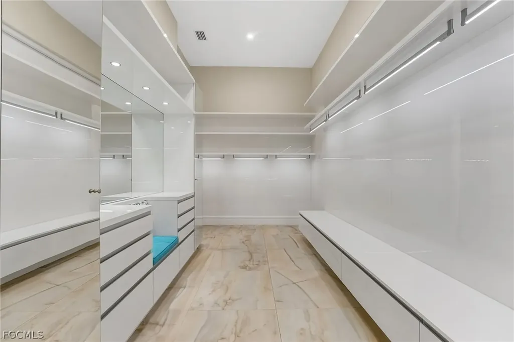 103 Montrose Drive Fort Myers FL 33919