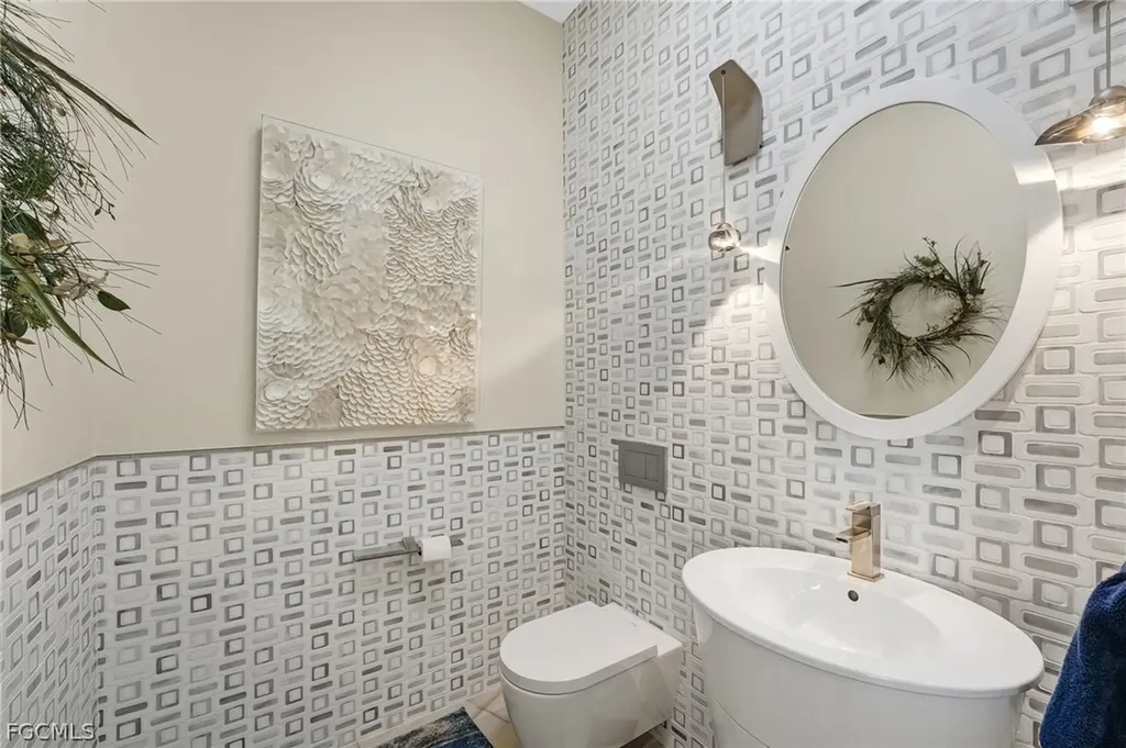 103 Montrose Drive Fort Myers FL 33919