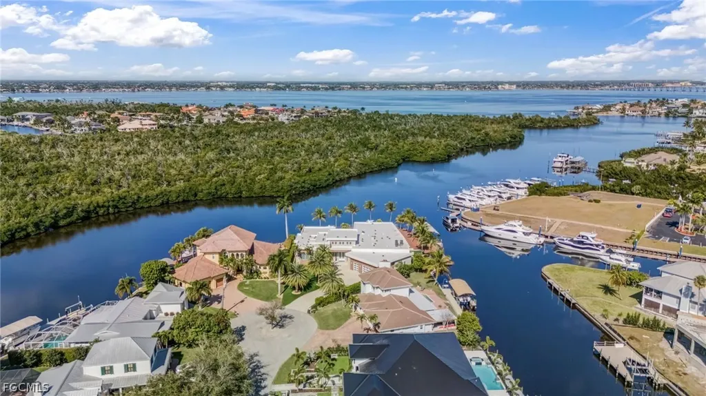 103 Montrose Drive Fort Myers FL 33919