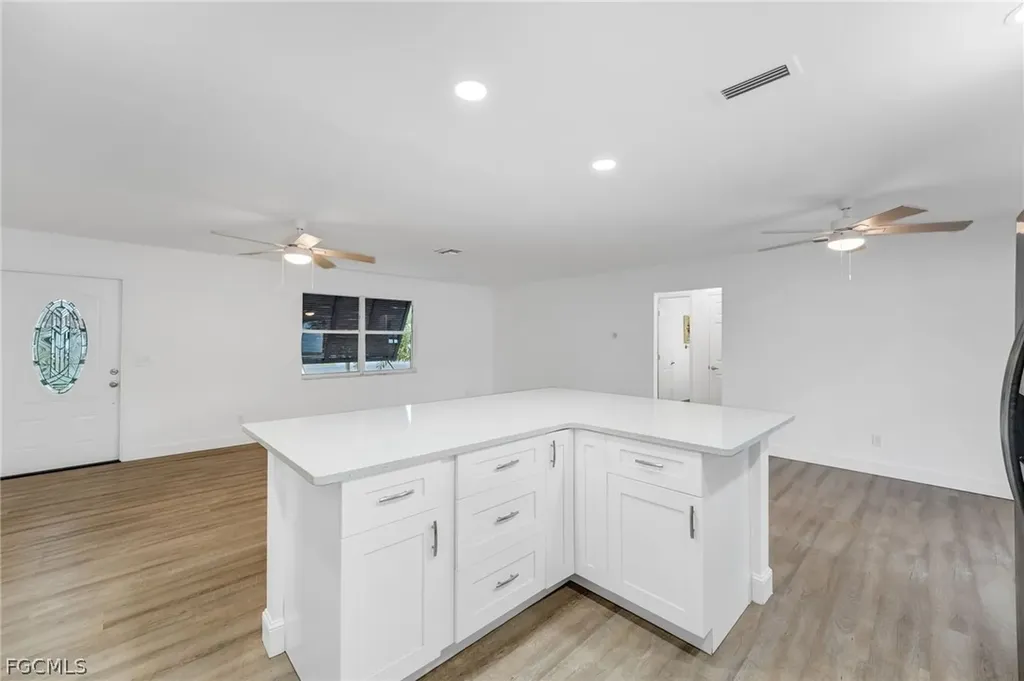 7162 Drake Drive Fort Myers FL 33908
