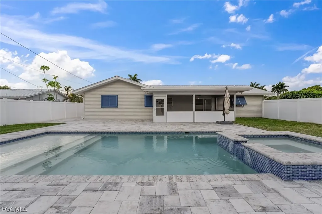 7162 Drake Drive Fort Myers FL 33908