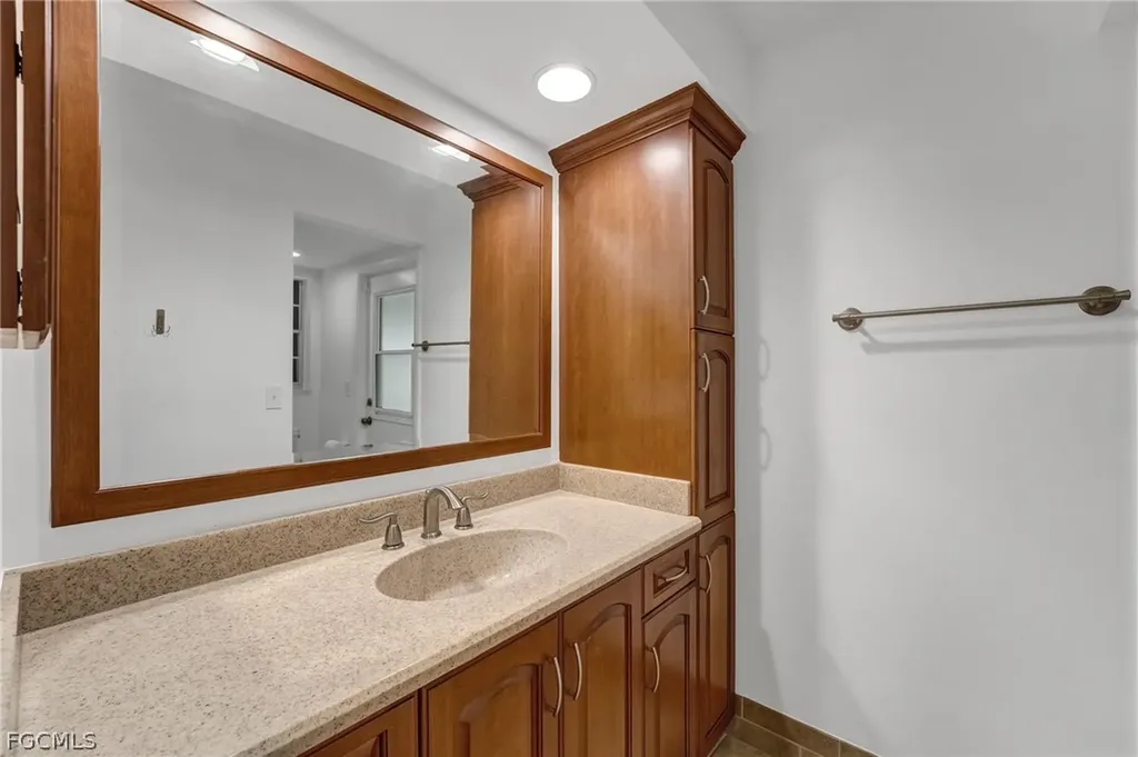 7162 Drake Drive Fort Myers FL 33908