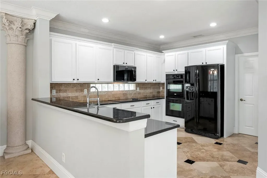 8490 Sumner Avenue Fort Myers FL 33908